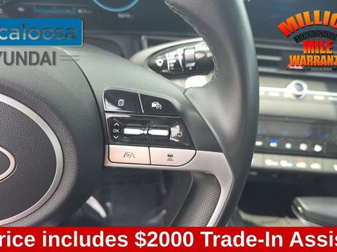 Used 2025 Hyundai Elantra SEL FWD image 18
