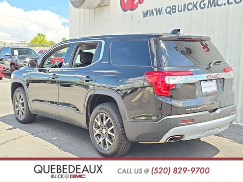 Used 2023 GMC Acadia SLE FWD image 5