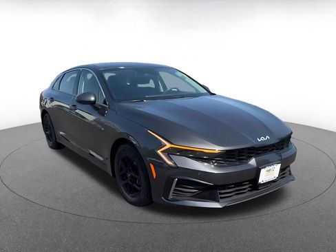 Used 2025 Kia K5 LXS FWD image 3