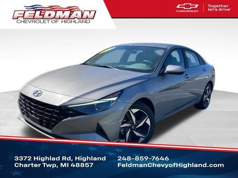 Used 2023 Hyundai Elantra SEL w/ Convenience Package FWD image 1