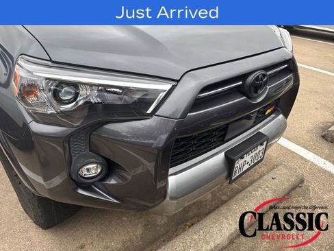 Used 2022 Toyota 4Runner TRD Off-Road Premium image 32