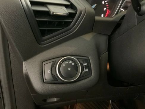 Used 2015 Ford Escape SE w/ Equipment Group 201A FWD image 23