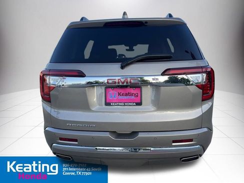 Used 2023 GMC Acadia Denali w/ Denali Technology Package FWD image 7