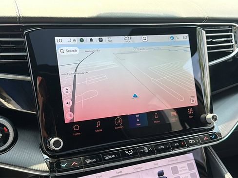 Used 2024 Jeep Grand Wagoneer Series II w/ Quick Order Packagew 28T image 19