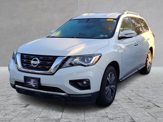 Used 2018 Nissan Pathfinder SV AWD/4WD video 1