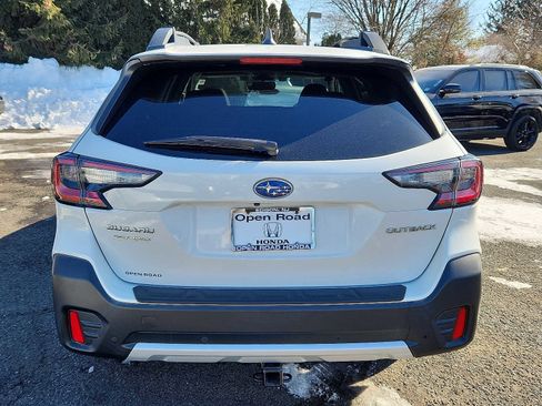 Used 2021 Subaru Outback Limited image 5