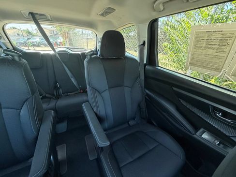 Used 2024 Subaru Ascent Premium w/ Convenience Package AWD/4WD image 38
