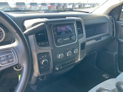 Used 2018 RAM 3500 Tradesman w/ Chrome Appearance Group AWD/4WD image 15