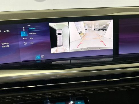 Used 2025 Cadillac Escalade ESV Sport AWD/4WD image 14