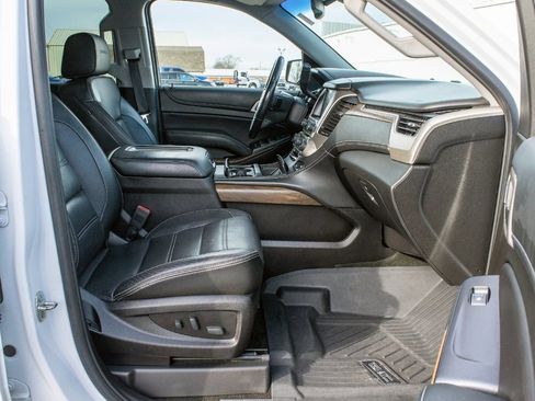 Used 2018 GMC Yukon Denali image 40