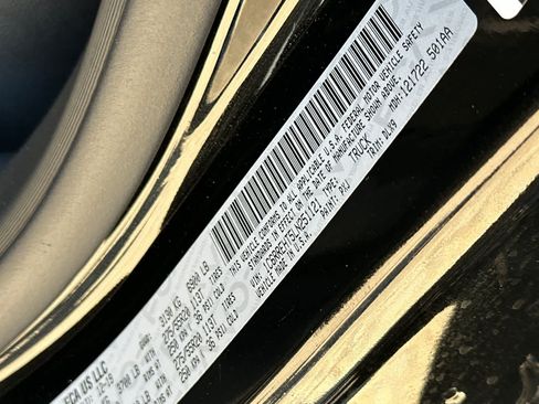 Used 2020 RAM 1500 Limited RWD image 31