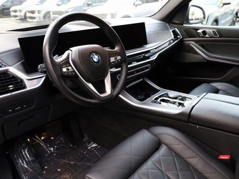 Used 2024 BMW X5 xDrive40i image 10