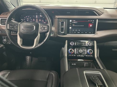 Certified 2022 GMC Yukon Denali AWD/4WD image 11