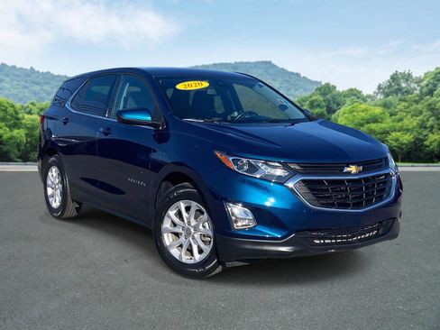Used 2020 Chevrolet Equinox LT w/ Driver Convenience Package image 1
