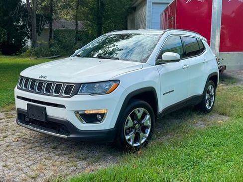 Used 2021 Jeep Compass Limited AWD/4WD image 1