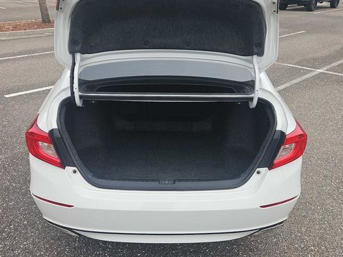 Used 2018 Honda Accord Sport image 20