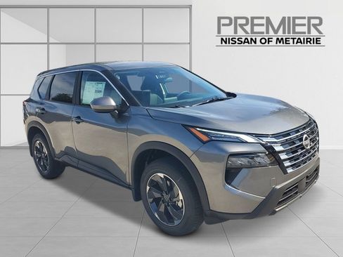 New 2026 Nissan Rogue SV image 2