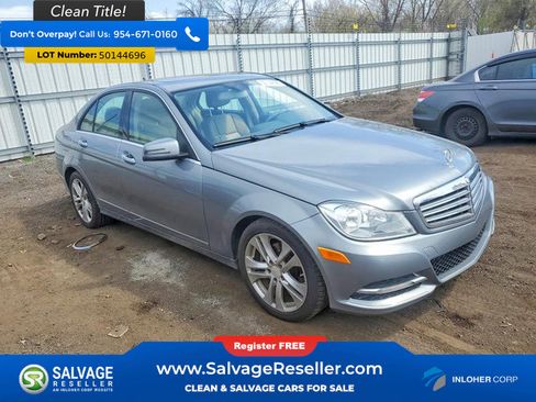 Used 2013 Mercedes-Benz C 250 Sedan image 5