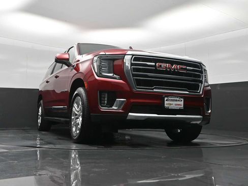 Used 2023 GMC Yukon XL SLT w/ SLT Premium Package image 41