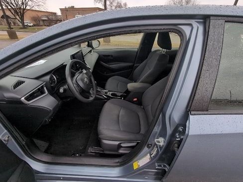 Certified 2022 Toyota Corolla LE image 10