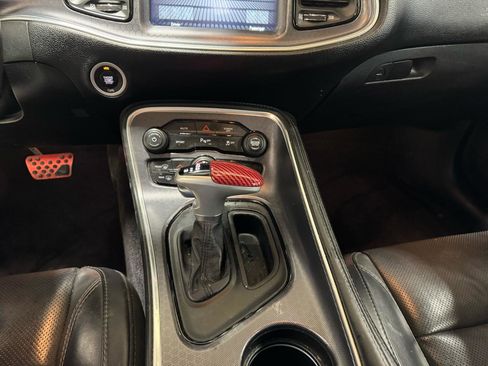 Used 2017 Dodge Challenger R/T Plus image 15