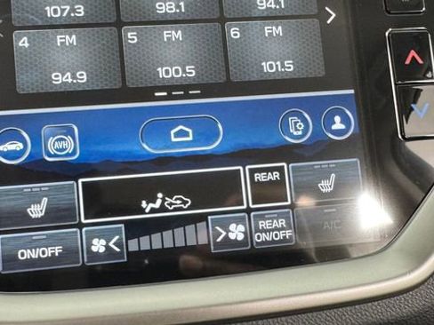 Certified 2025 Subaru Ascent Premium AWD/4WD image 28