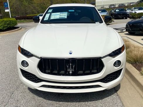 New 2024 Maserati Levante GT Ultima image 3