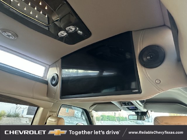 Used 2021 GMC Savana 2500 RWD image 28