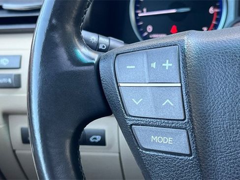 Used 2009 Lexus LX 570 4WD image 29