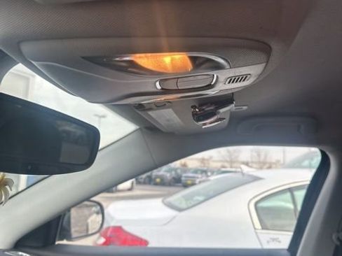 Used 2018 Jeep Compass Sport w/ Tech Group image 12