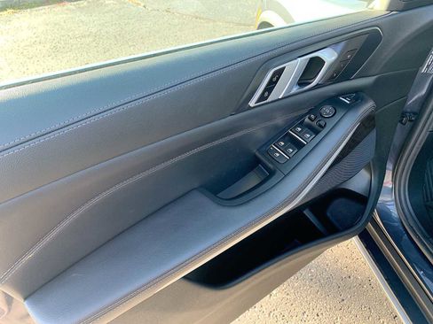 Used 2020 BMW X5 sDrive40i w/ Premium Package image 23