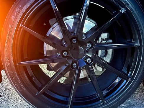 Used 2019 Chevrolet Camaro LT RWD image 44