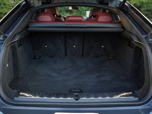 Used 2021 BMW X6 xDrive40i w/ M Sport Package image 41