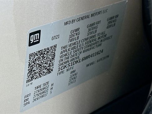 Used 2021 GMC Yukon Denali w/ LPO, Illumination Package RWD image 36