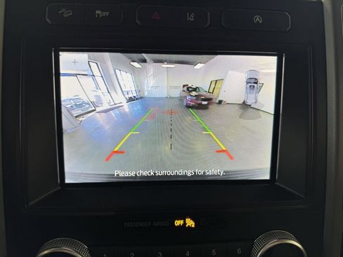 Certified 2021 Ford Expedition XLT image 34