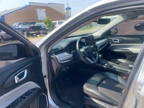 Used 2022 Jeep Compass Latitude w/ Convenience Group AWD/4WD image 20