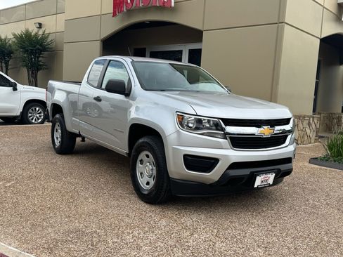 Used 2016 Chevrolet Colorado W/T w/ WT Convenience Package image 6