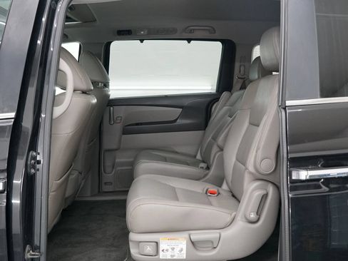 Used 2011 Honda Odyssey EX-L image 27