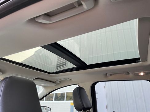 Used 2018 Ford Escape SEL AWD/4WD image 11