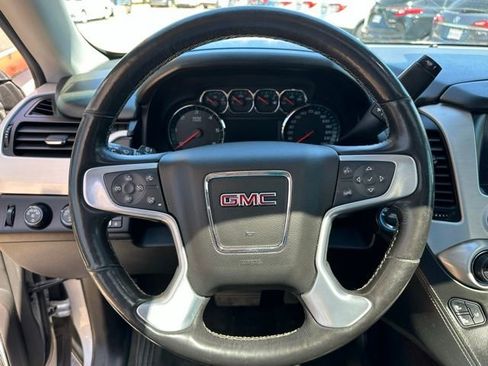 Used 2018 GMC Yukon SLT w/ Premium Edition AWD/4WD image 15