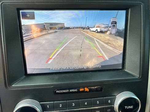 Used 2021 Ford Expedition XLT RWD image 26
