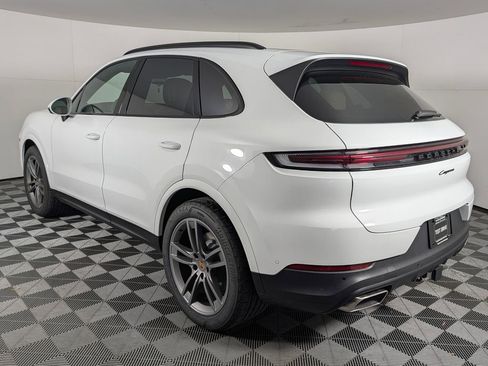 New 2026 Porsche Cayenne image 3