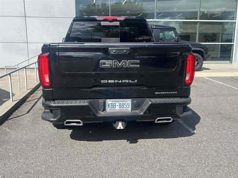 Used 2022 GMC Sierra 1500 Denali Ultimate AWD/4WD image 4