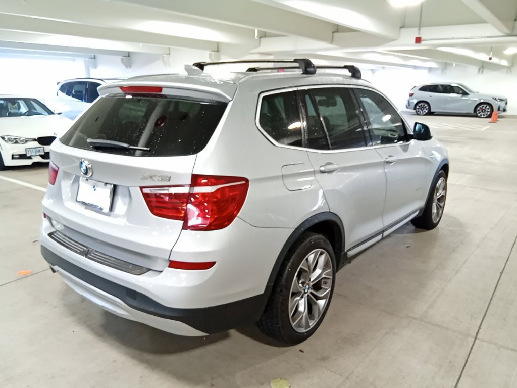 Used 2016 BMW X3 xDrive28d AWD/4WD image 5