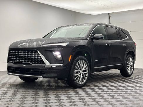 New 2026 Buick Enclave Avenir w/ Super Cruise Package FWD image 2