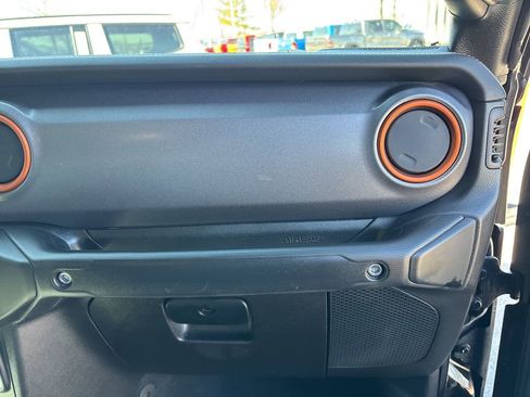 Used 2023 Jeep Gladiator Mojave w/ LED Lighting Group image 54