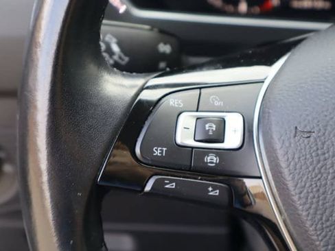 Used 2019 Volkswagen Tiguan SEL Premium AWD/4WD image 12