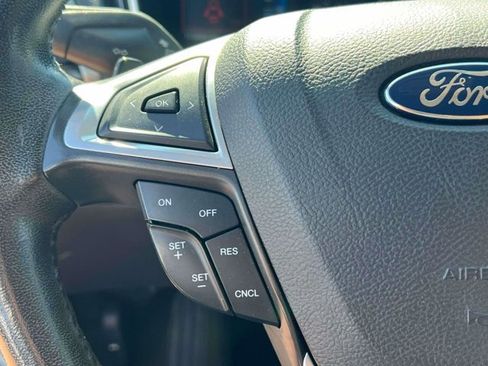 Used 2015 Ford Fusion SE w/ Equipment Group 202A AWD/4WD image 20
