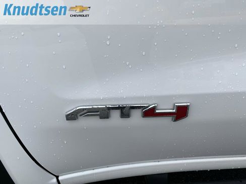 Used 2021 GMC Sierra 1500 AT4 image 10