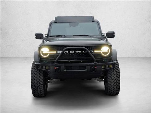 Used 2022 Ford Bronco Wildtrak image 2